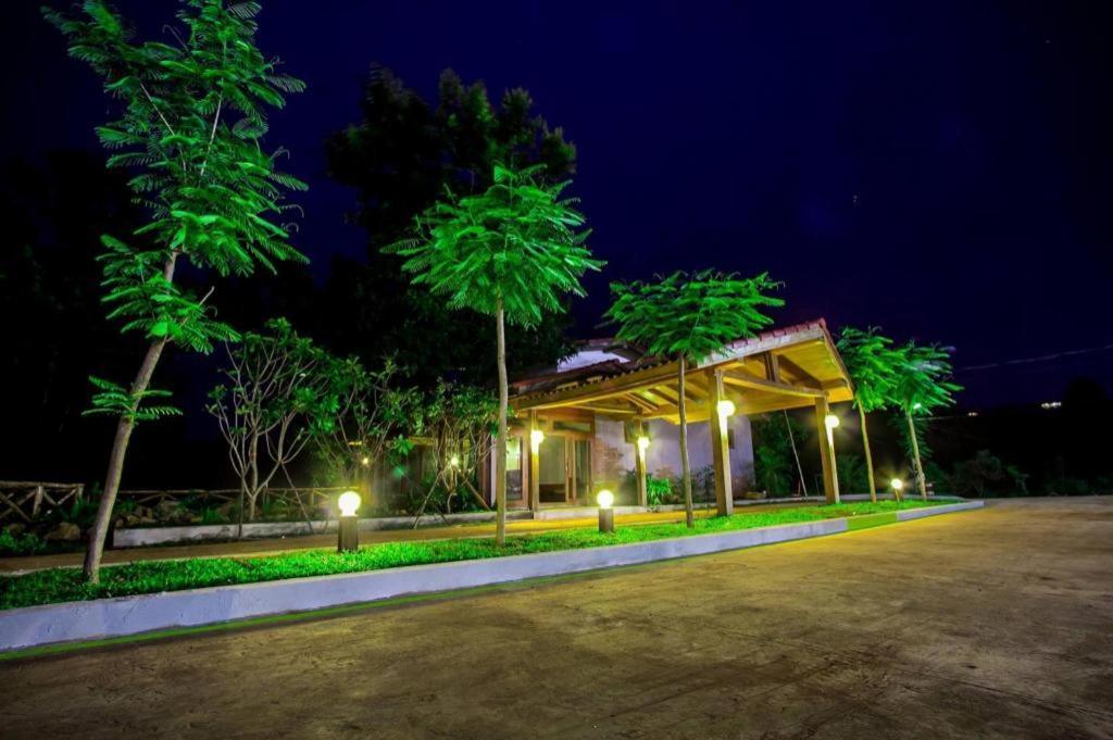 Mayura Hill Resort Senmonorom Exterior foto