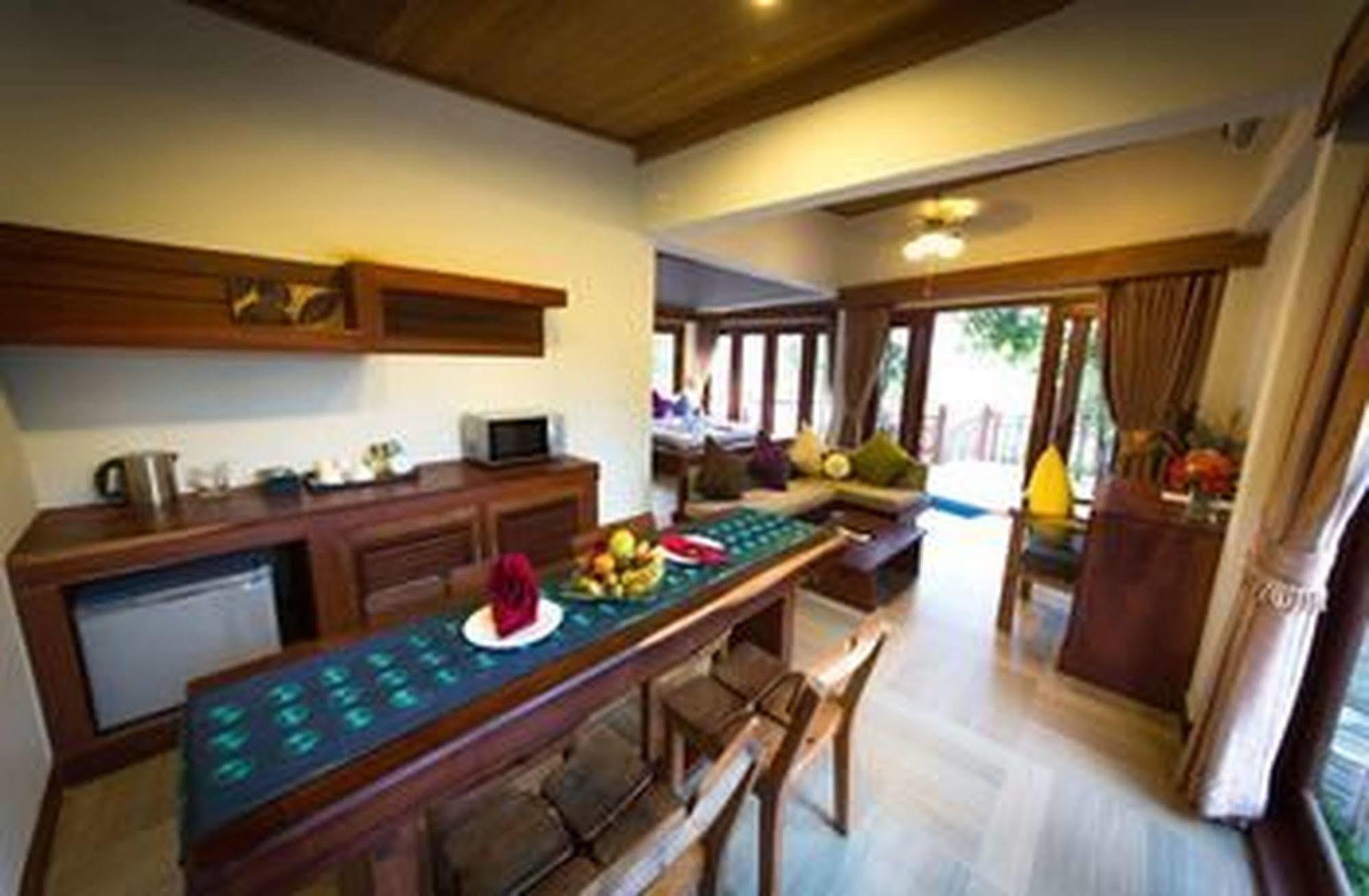 Mayura Hill Resort Senmonorom Exterior foto